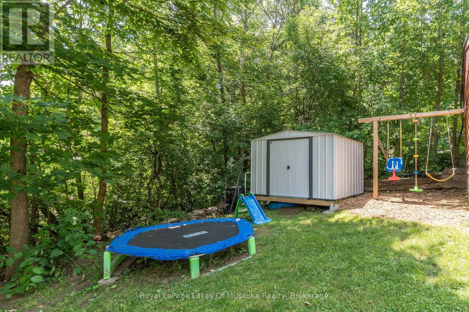 31 Florence Street W, Huntsville, Ontario  P1H 1V4 - Photo 39 - X12500784