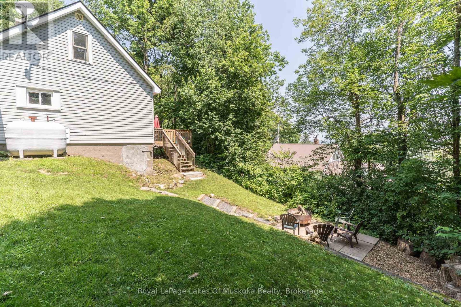 31 Florence Street W, Huntsville, Ontario  P1H 1V4 - Photo 6 - X12500784