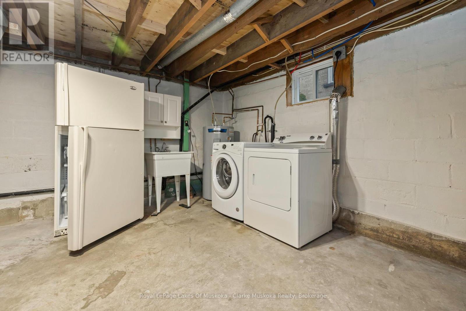 57 Cascade Street, Parry Sound, Ontario  P2A 1K3 - Photo 22 - X12504868