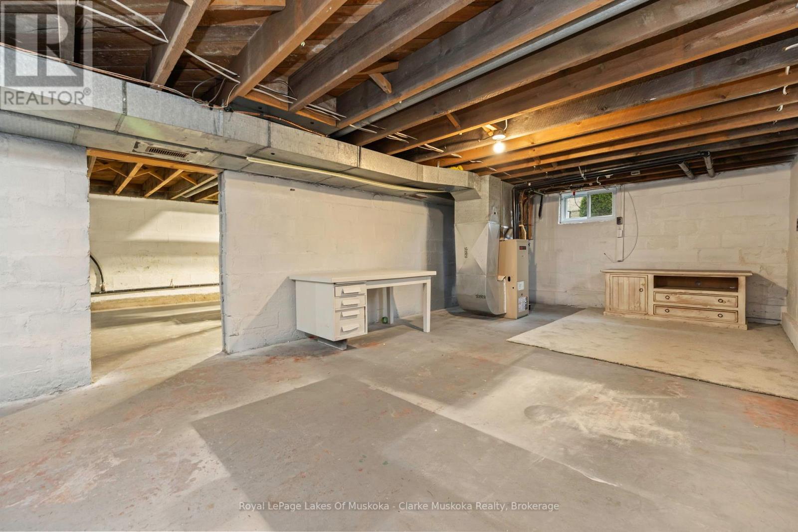 57 Cascade Street, Parry Sound, Ontario  P2A 1K3 - Photo 24 - X12504868