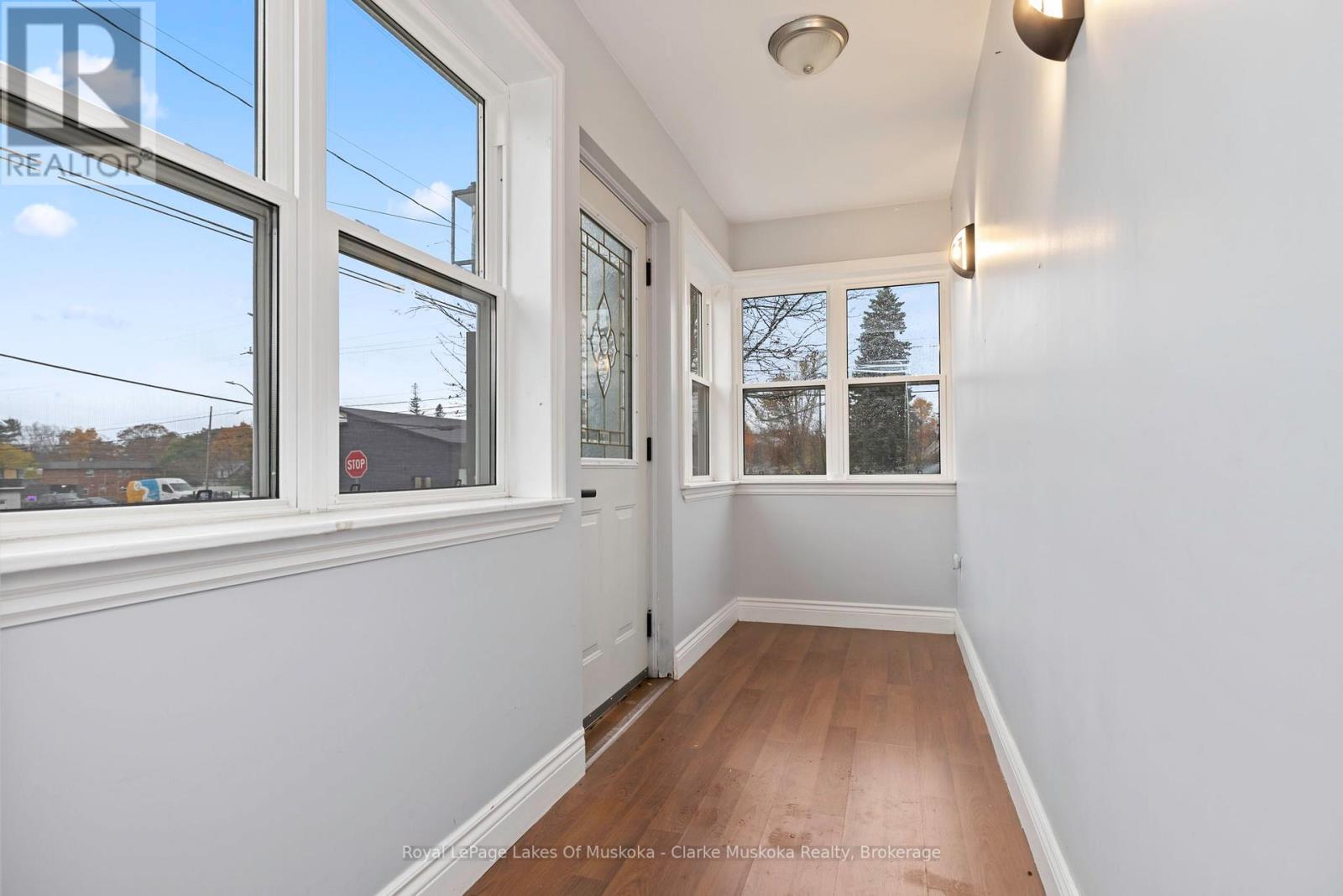 57 Cascade Street, Parry Sound, Ontario  P2A 1K3 - Photo 4 - X12504868