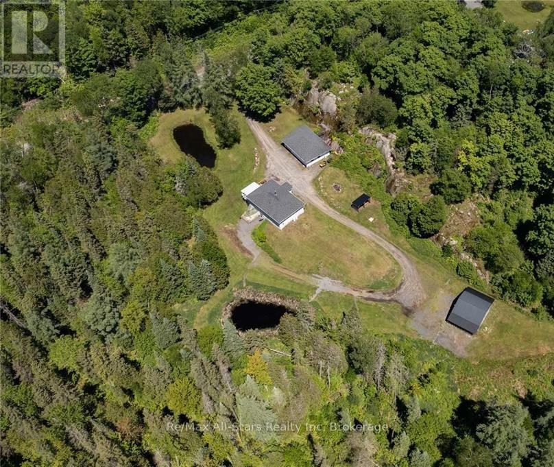 410 Etwell Road, Huntsville, Ontario  P1H 2J2 - Photo 2 - X12507884