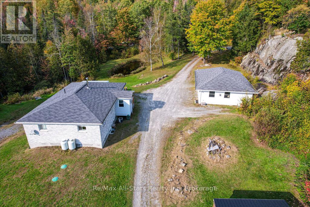 410 Etwell Road, Huntsville, Ontario  P1H 2J2 - Photo 7 - X12507884
