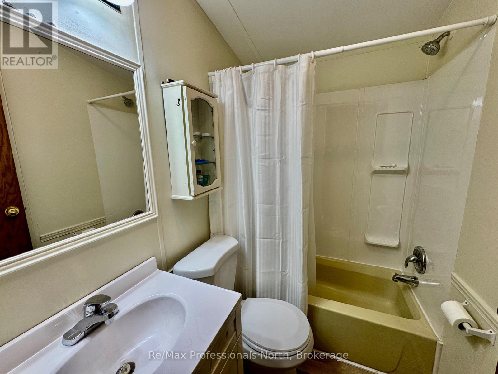 45 - 1007 Racoon Road, Gravenhurst, Ontario  P1P 1R1 - Photo 10 - X12508940