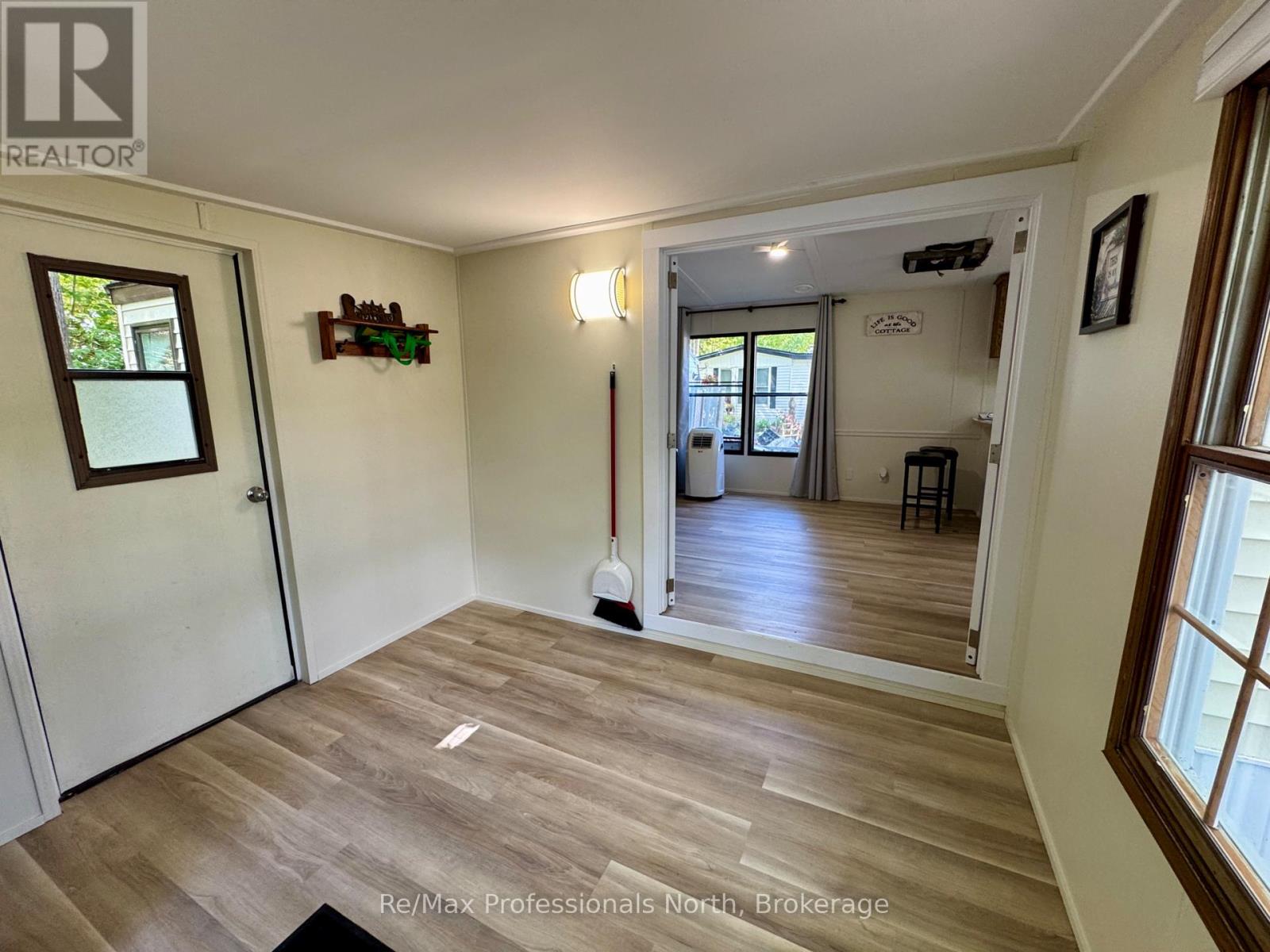 45 - 1007 Racoon Road, Gravenhurst, Ontario  P1P 1R1 - Photo 3 - X12508940