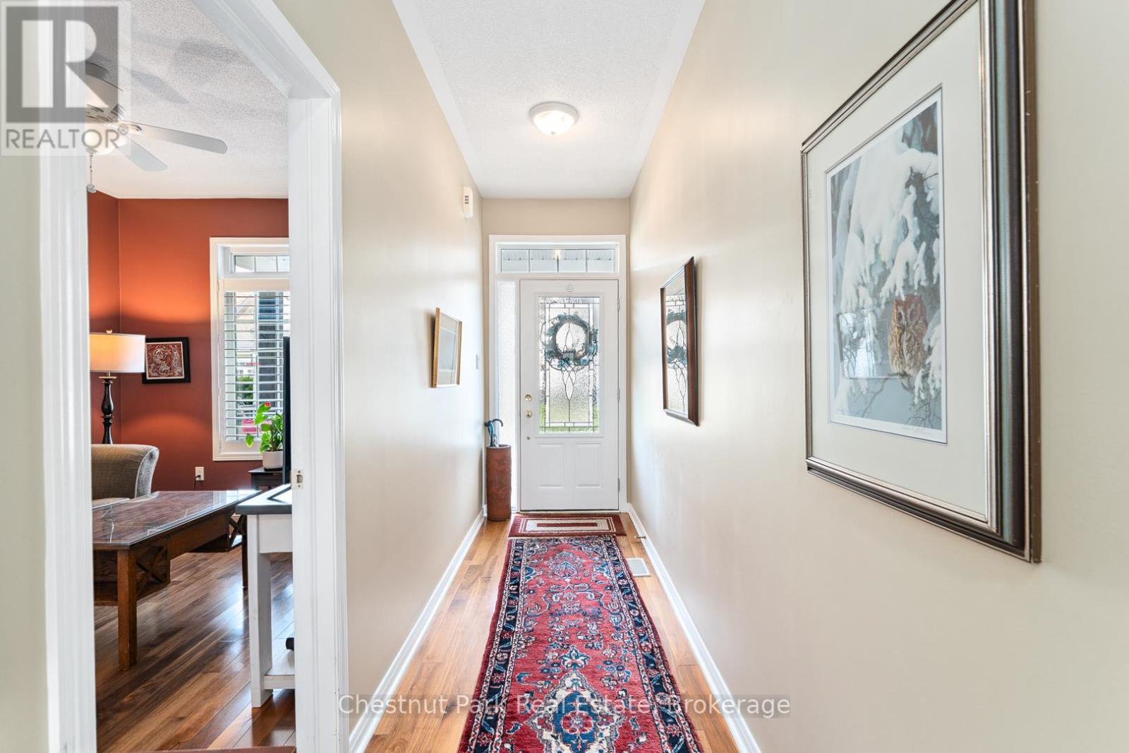 9 Stormont Court, Bracebridge, Ontario  P1L 0B7 - Photo 3 - X12509444