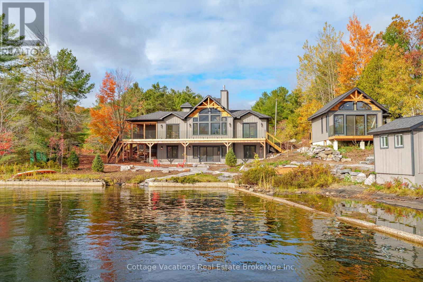 1111 Lakeshore Drive, Gravenhurst, Ontario  P1P 1R2 - Photo 1 - X12509950