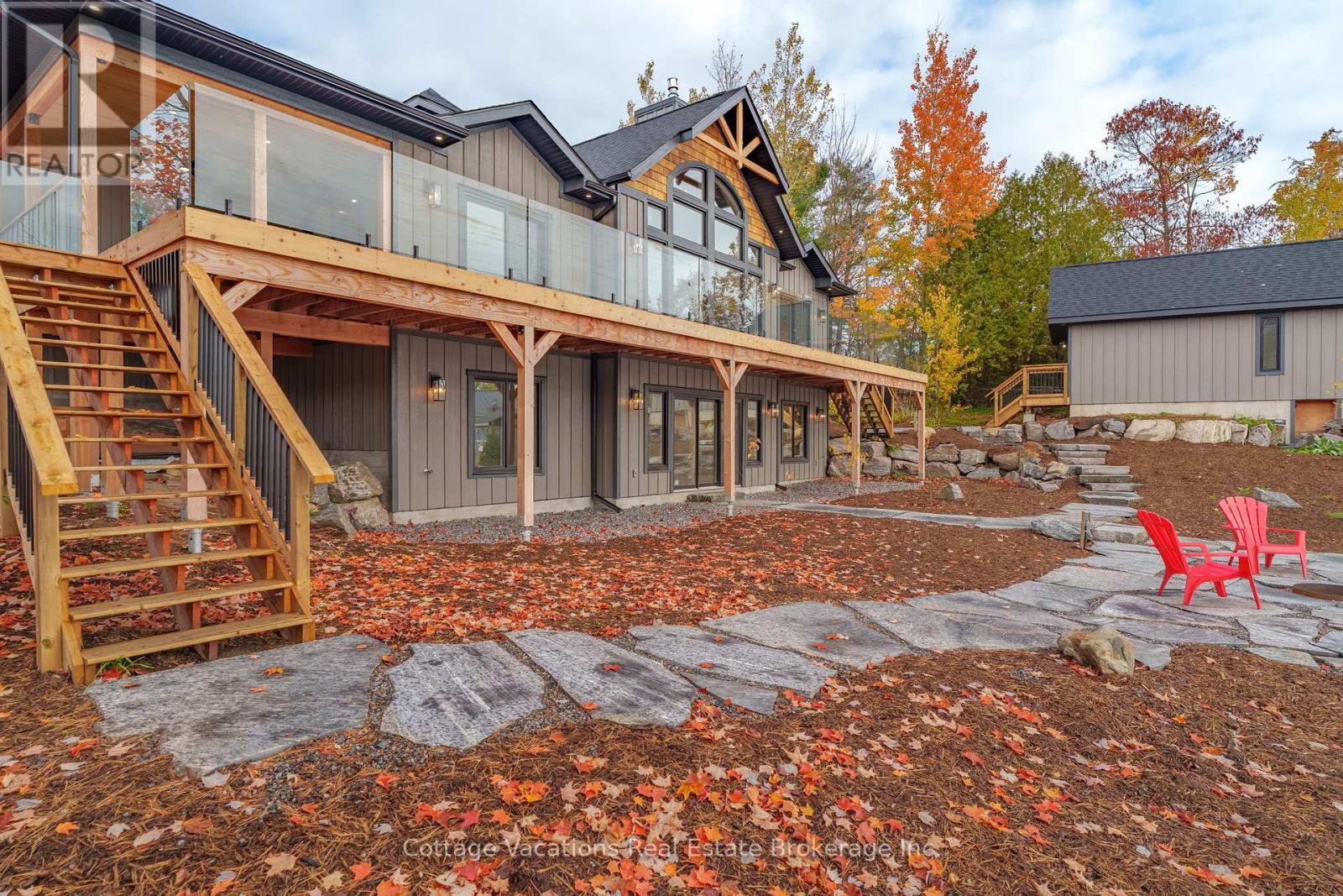 1111 Lakeshore Drive, Gravenhurst, Ontario  P1P 1R2 - Photo 35 - X12509950