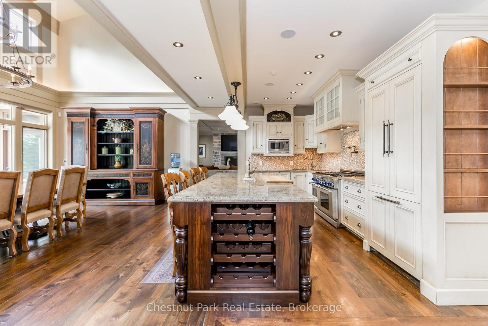 Unit 3 - 4805 Muskoka Road 169 Road, Muskoka Lakes, Ontario  P0C 1H0 - Photo 16 - X12510934