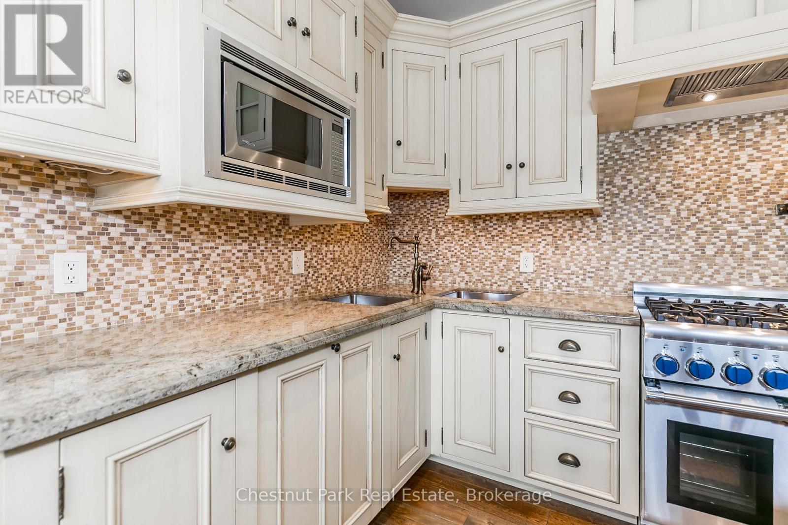 Unit 3 - 4805 Muskoka Road 169 Road, Muskoka Lakes, Ontario  P0C 1H0 - Photo 19 - X12510934