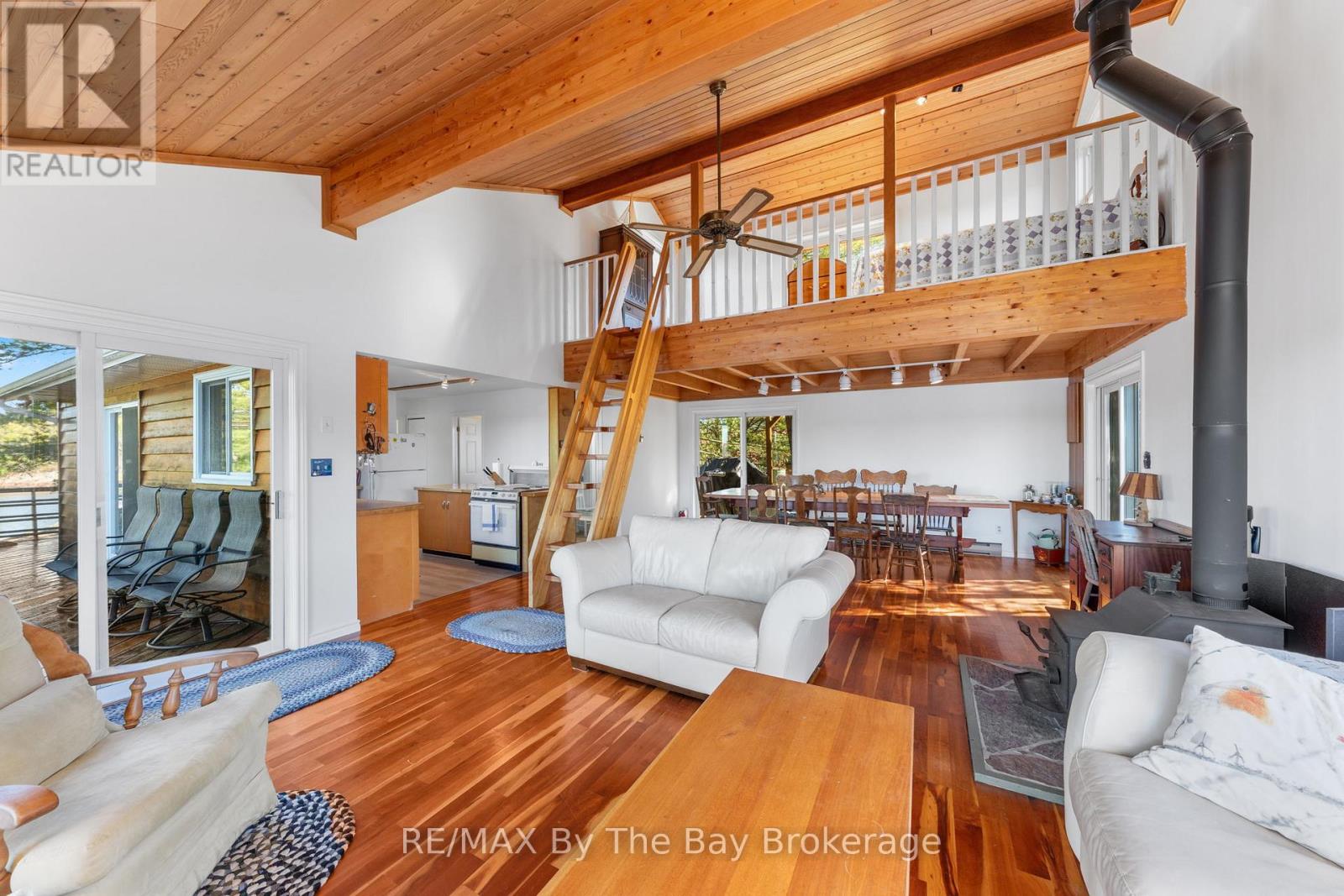 2 Island 2890, Georgian Bay, Ontario  P0E 1E0 - Photo 13 - X12511512