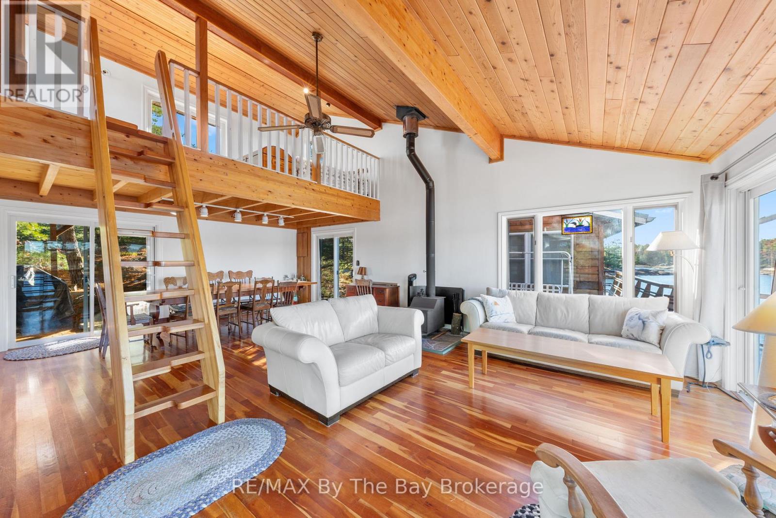 2 Island 2890, Georgian Bay, Ontario  P0E 1E0 - Photo 25 - X12511512