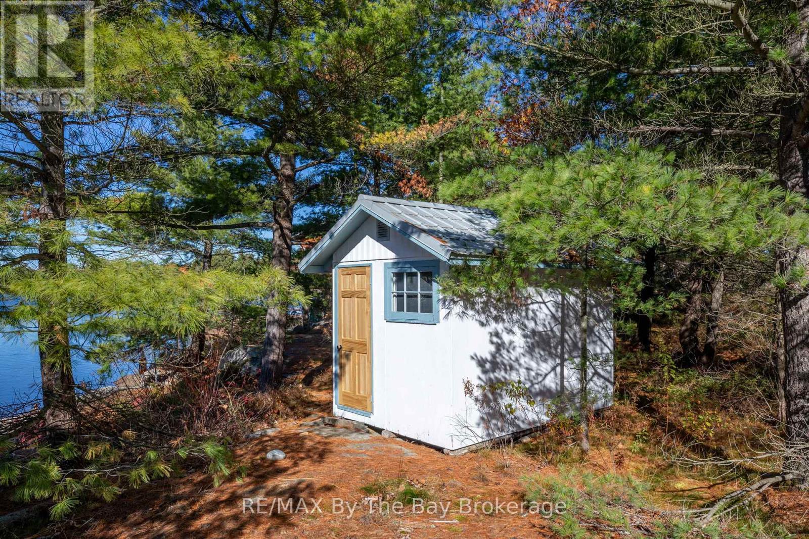 2 Island 2890, Georgian Bay, Ontario  P0E 1E0 - Photo 34 - X12511512