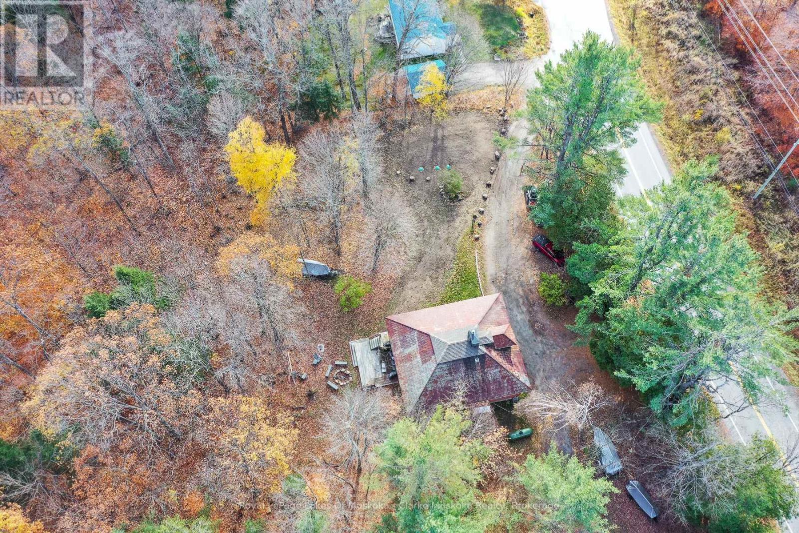 2026 Peninsula Road, Muskoka Lakes, Ontario  P0B 1G0 - Photo 20 - X12513288