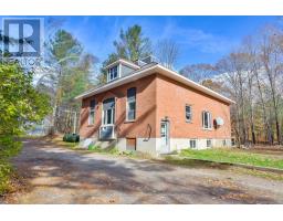 2026 PENINSULA ROAD, Muskoka Lakes, Ontario