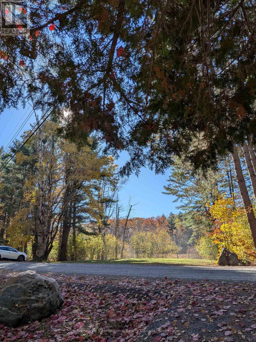 1063 Whiteside Road, Muskoka Lakes, Ontario  P0B 1J0 - Photo 32 - X12513662