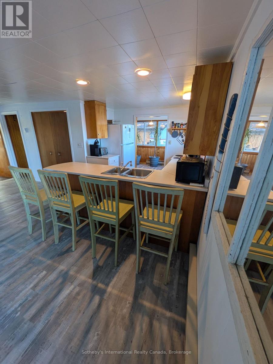 1063 Whiteside Road, Muskoka Lakes, Ontario  P0B 1J0 - Photo 8 - X12513662