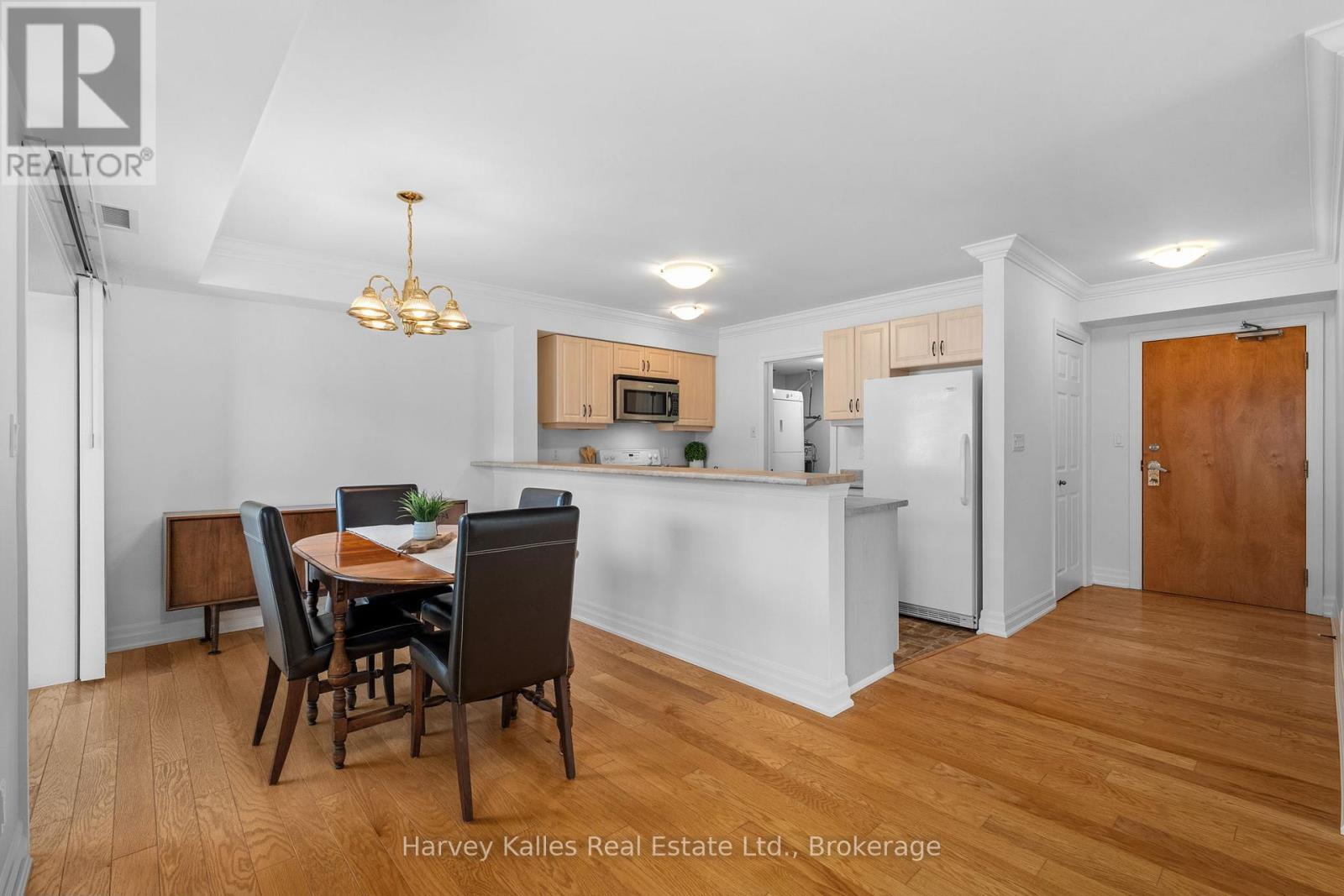 205 - 26 Dairy Lane, Huntsville, Ontario  P1H 0A4 - Photo 4 - X12515938