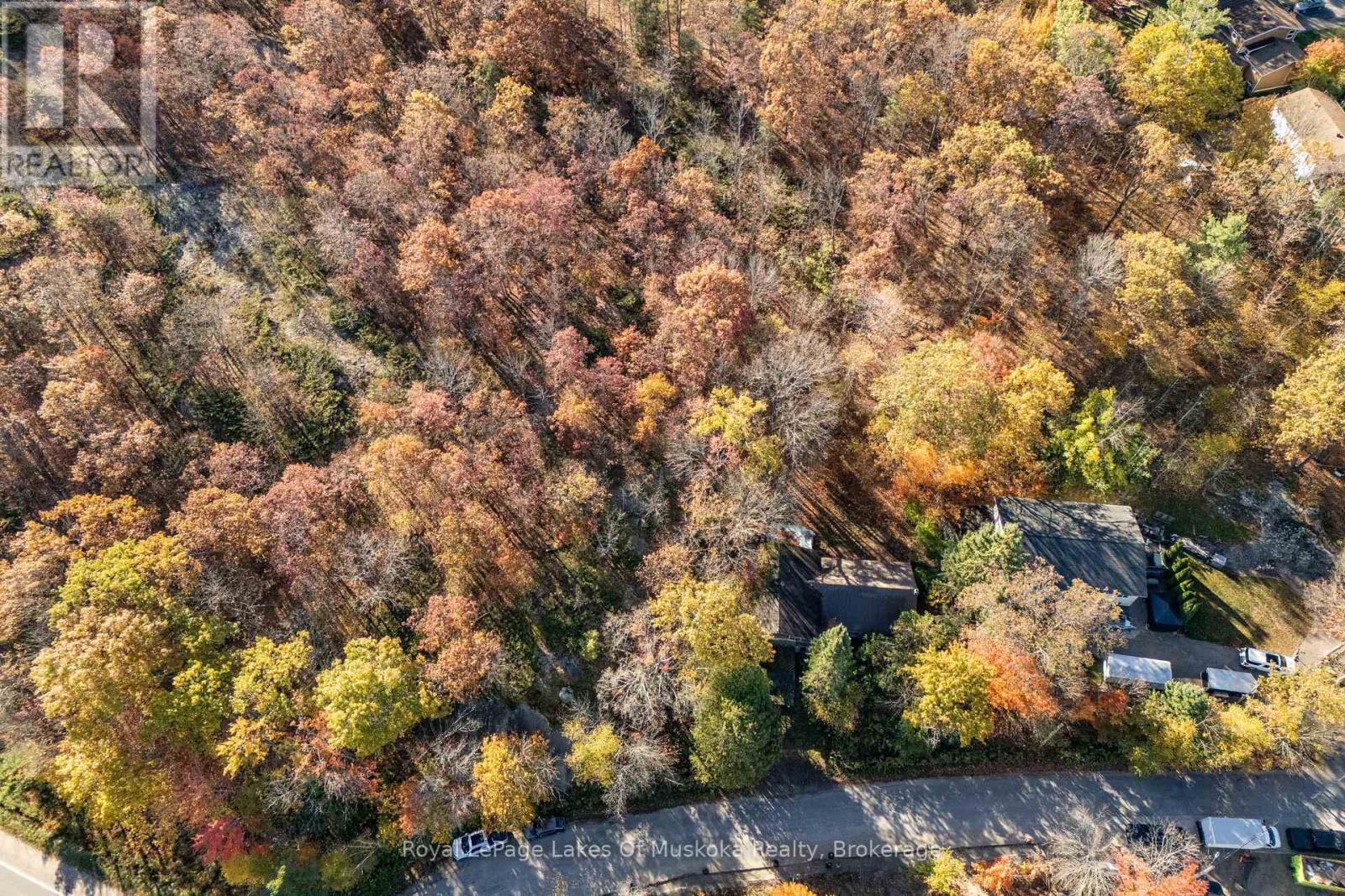 135 Musquash Road, Gravenhurst, Ontario  P1P 0E3 - Photo 10 - X12516004