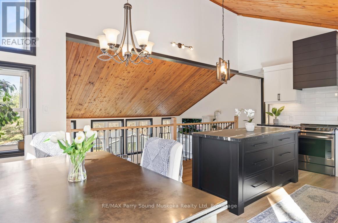 336 Clear Lake Road, Seguin, Ontario  P2A 2W8 - Photo 16 - X12516016