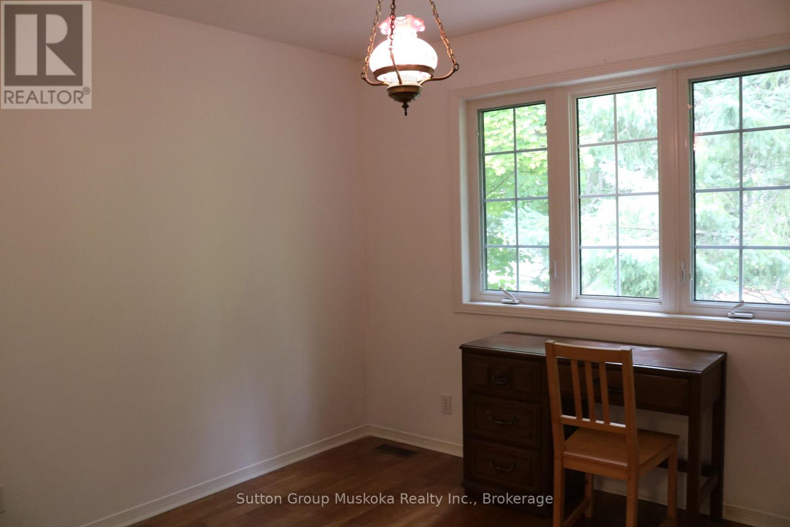 B1 - 20 Dairy Lane, Huntsville, Ontario  P1H 2L1 - Photo 18 - X12521398