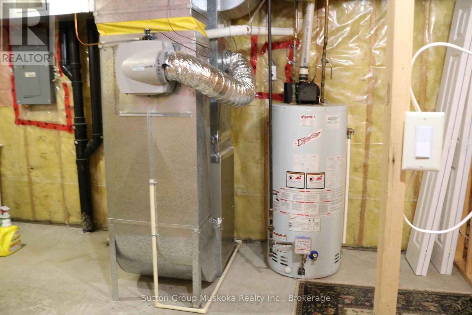 B1 - 20 Dairy Lane, Huntsville, Ontario  P1H 2L1 - Photo 22 - X12521398