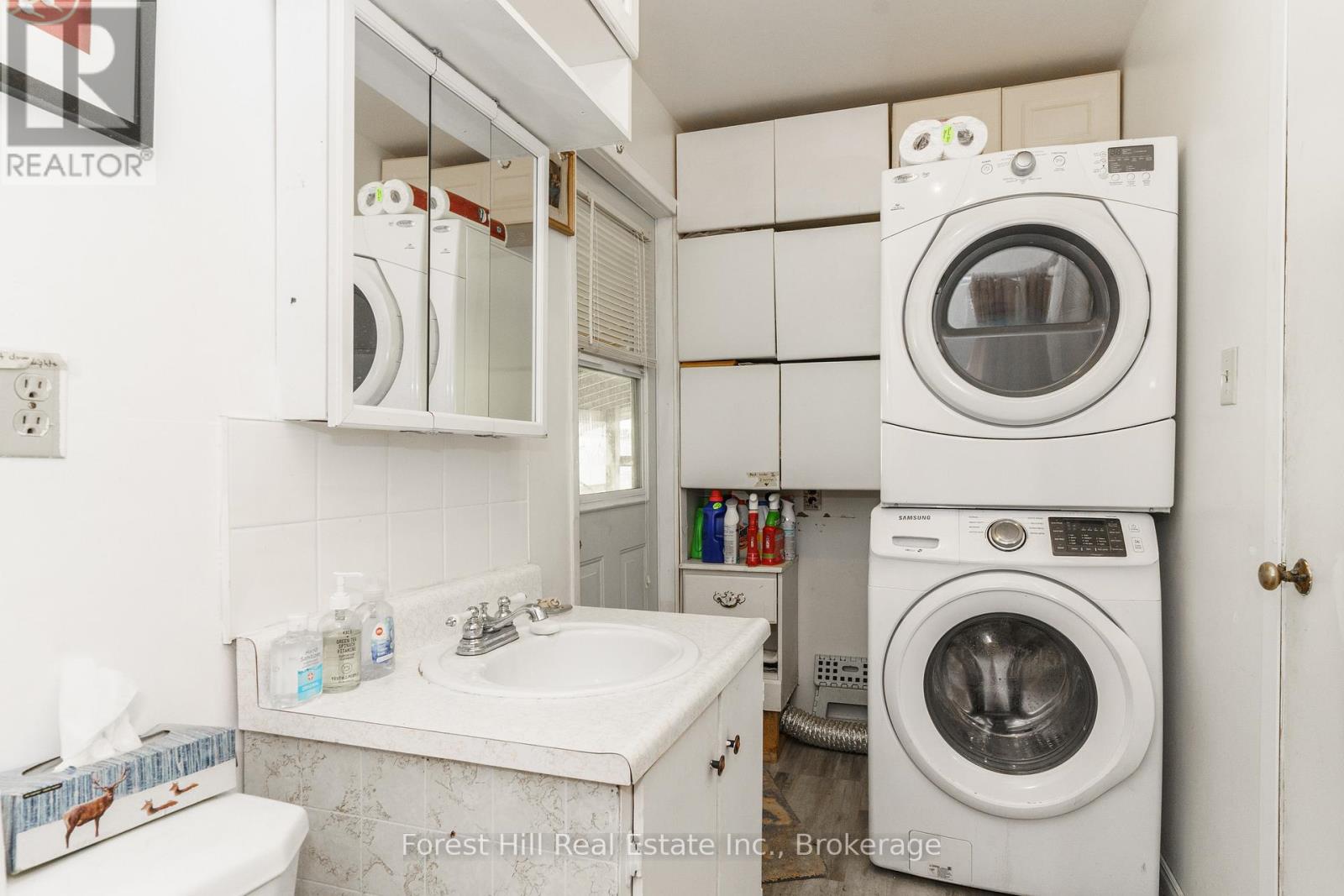 1041 Long Line Lake Road, Lake Of Bays, Ontario  P0A 1E0 - Photo 18 - X12526012