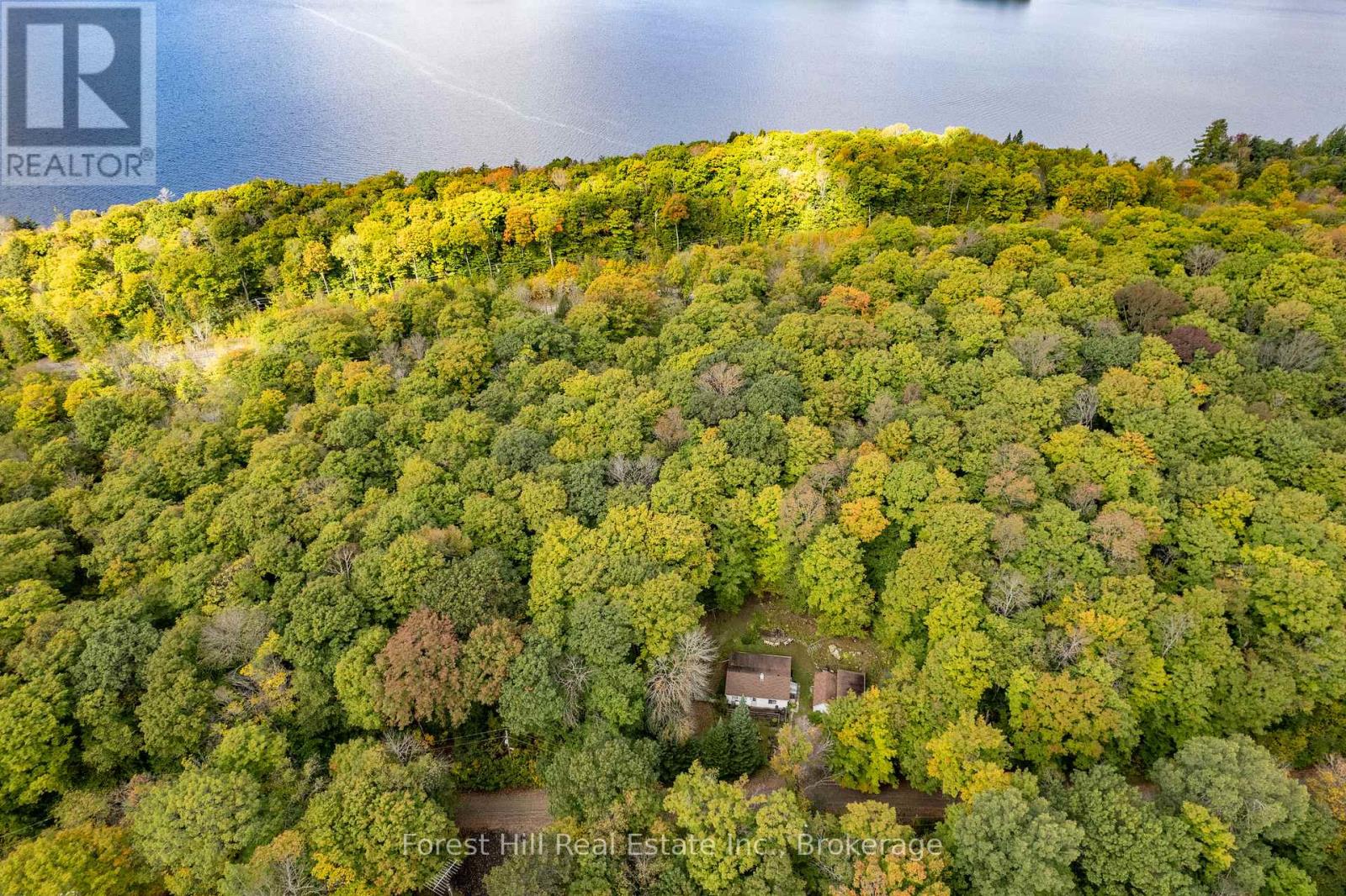 1041 Long Line Lake Road, Lake Of Bays, Ontario  P0A 1E0 - Photo 32 - X12526012