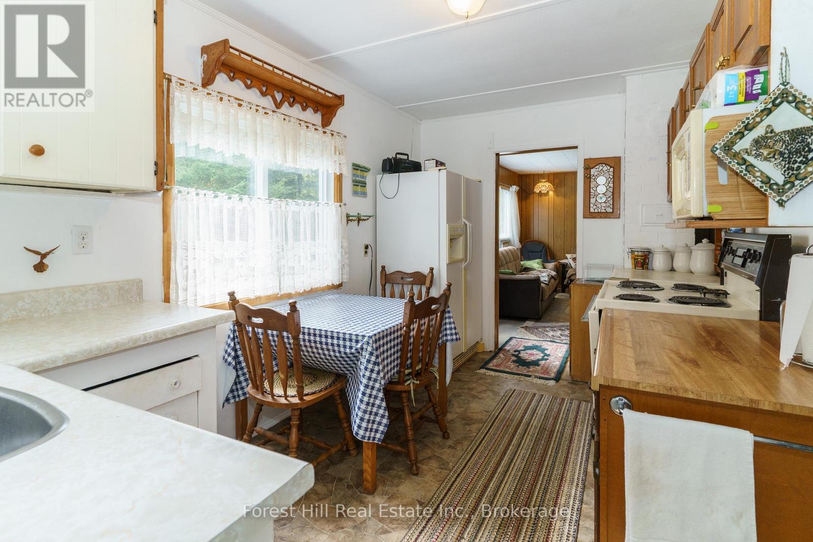 1041 Long Line Lake Road, Lake Of Bays, Ontario  P0A 1E0 - Photo 9 - X12526012