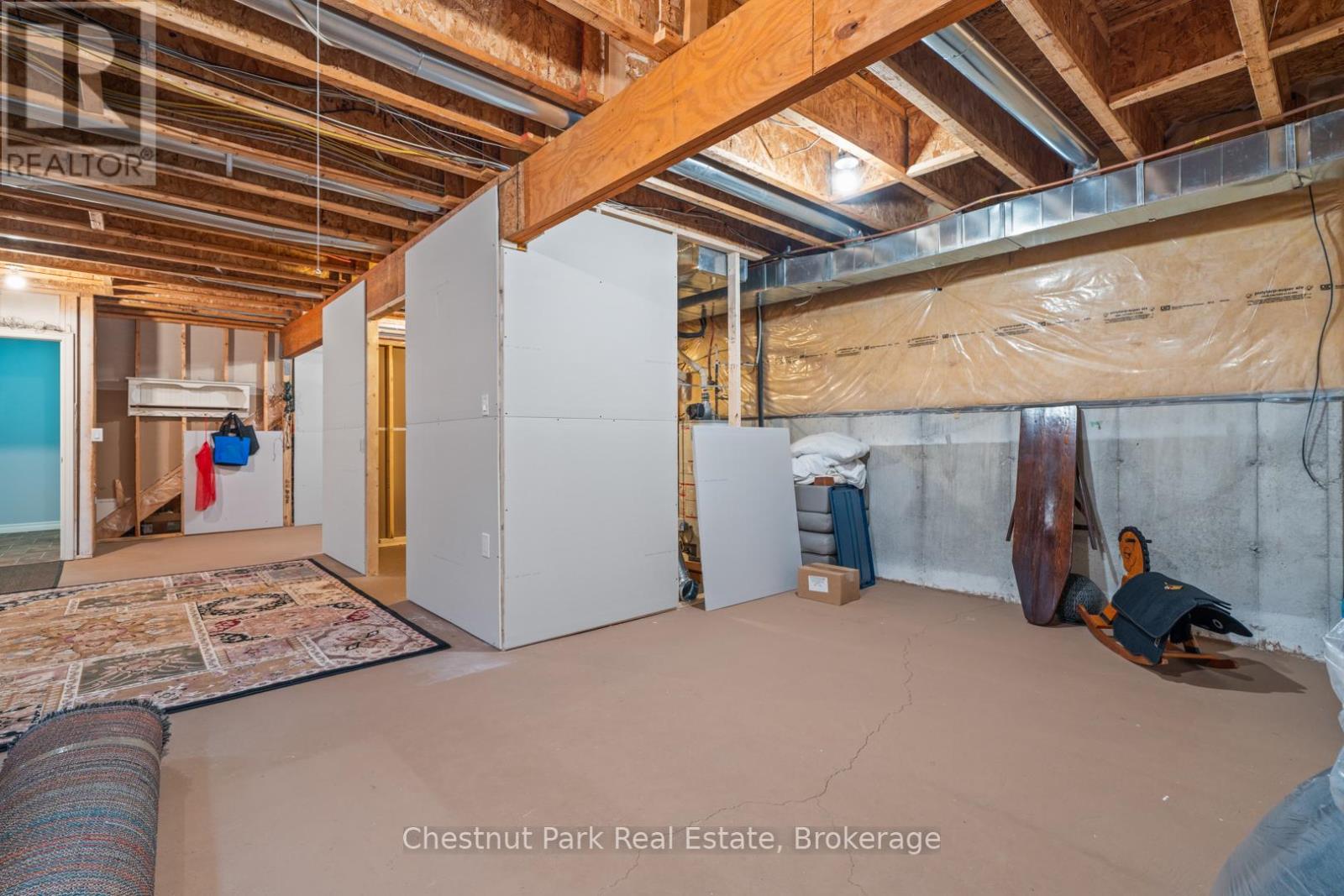 23 Spencer Street, Bracebridge, Ontario  P1L 0B7 - Photo 34 - X12528190