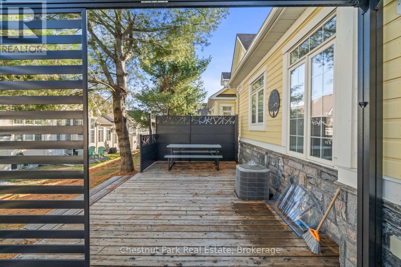 23 Spencer Street, Bracebridge, Ontario  P1L 0B7 - Photo 40 - X12528190