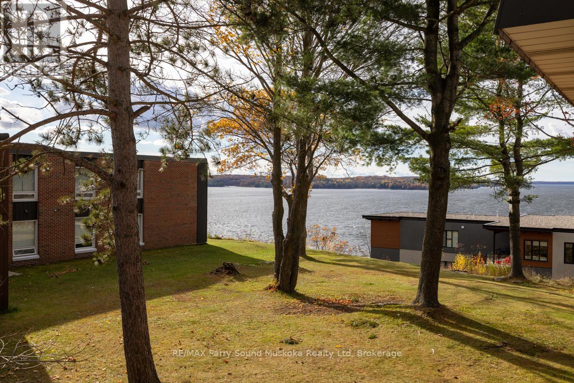201 - 200 Beaconview Heights, Parry Sound, Ontario  P2A 2E1 - Photo 4 - X12528302