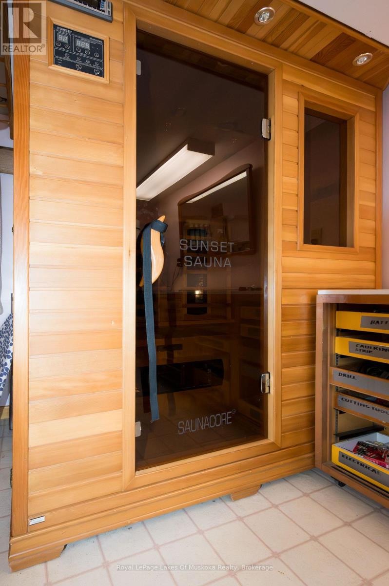 574 Ravenscliffe Road, Huntsville, Ontario  P1H 1N5 - Photo 25 - X12528762