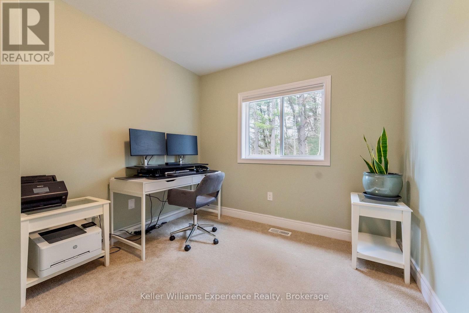 31 Nicole Park Court, Bracebridge, Ontario  P1L 0C8 - Photo 10 - X12535764