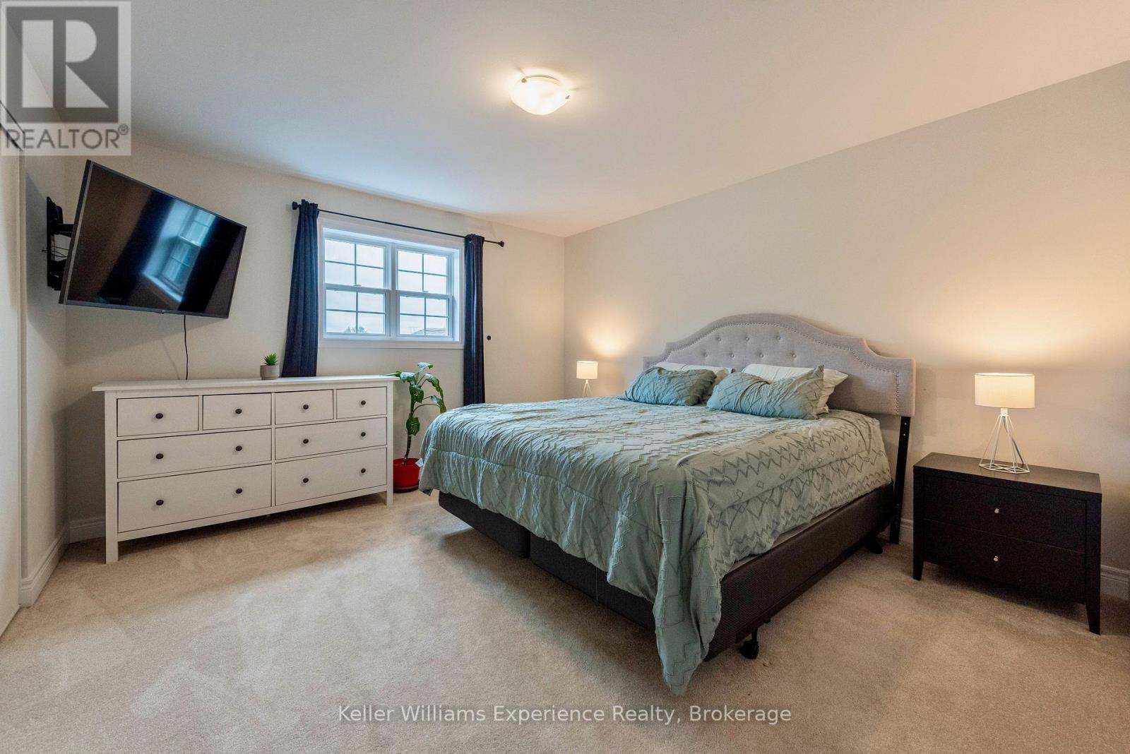 31 Nicole Park Court, Bracebridge, Ontario  P1L 0C8 - Photo 8 - X12535764