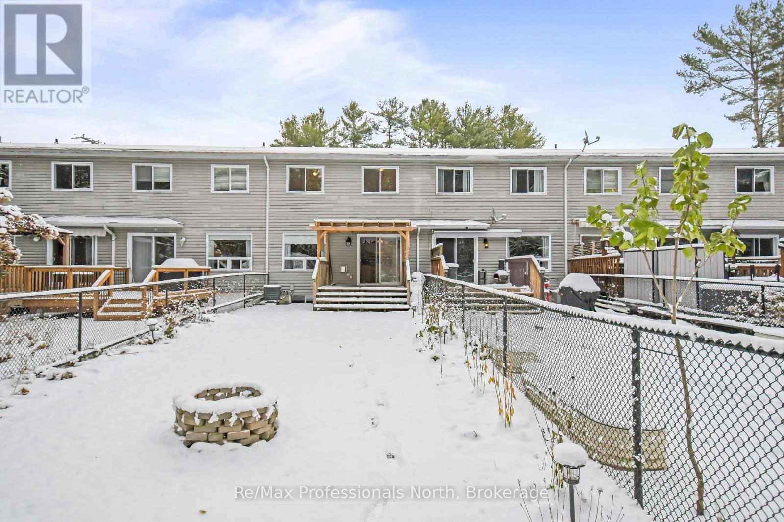 151 Pine Street, Bracebridge, Ontario  P1L 2H8 - Photo 38 - X12538134