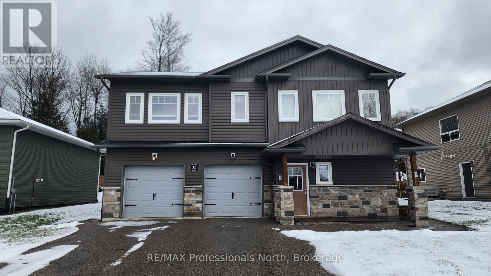 33 Goodwin Drive, Huntsville, Ontario  P1H 2R3 - Photo 2 - X12539064