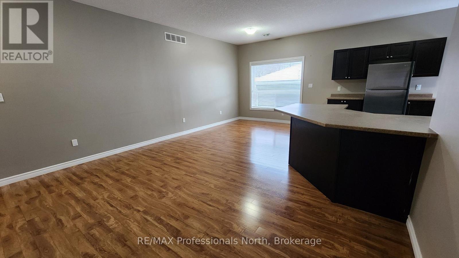 33 Goodwin Drive, Huntsville, Ontario  P1H 2R3 - Photo 21 - X12539064