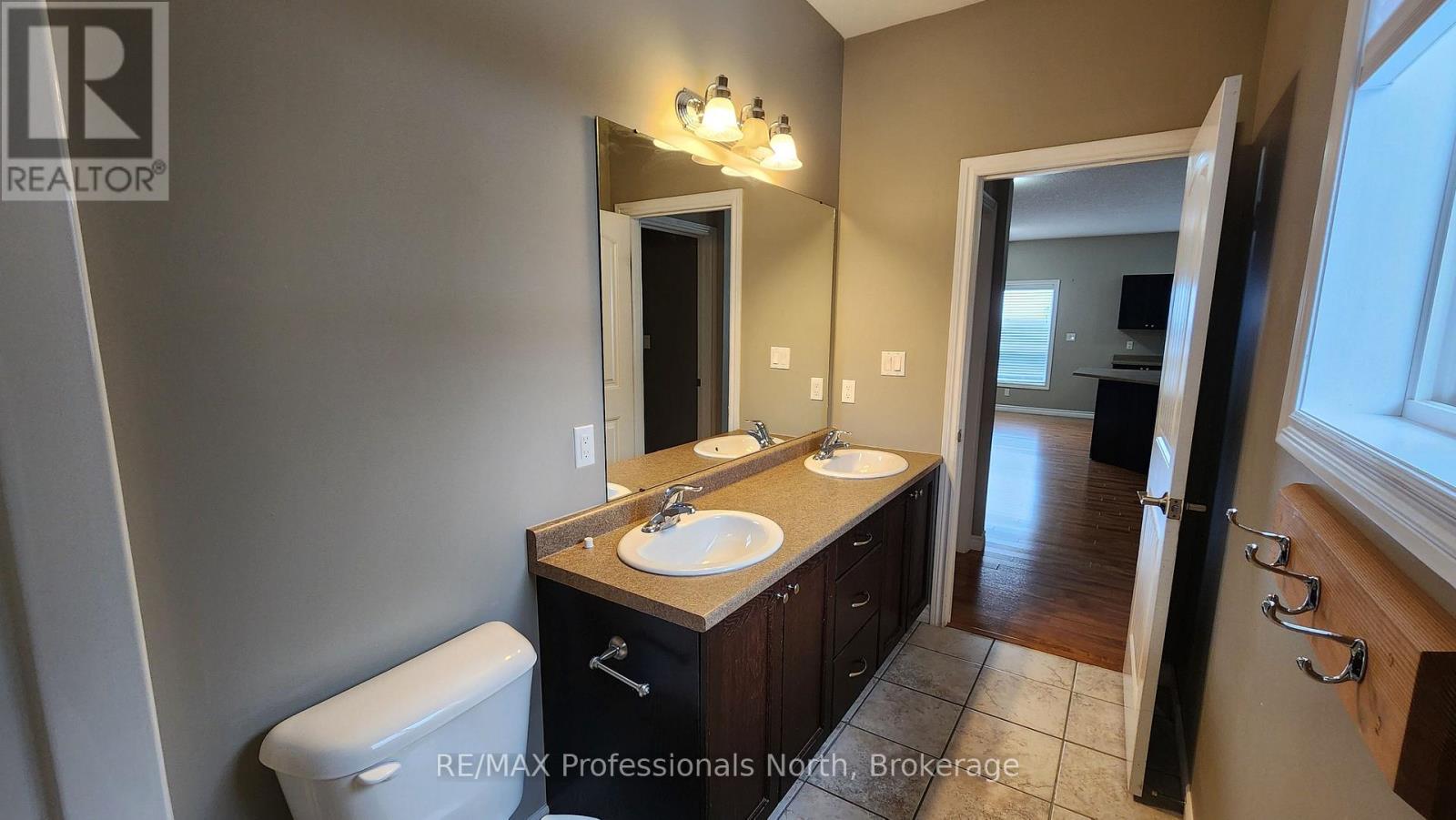 33 Goodwin Drive, Huntsville, Ontario  P1H 2R3 - Photo 29 - X12539064