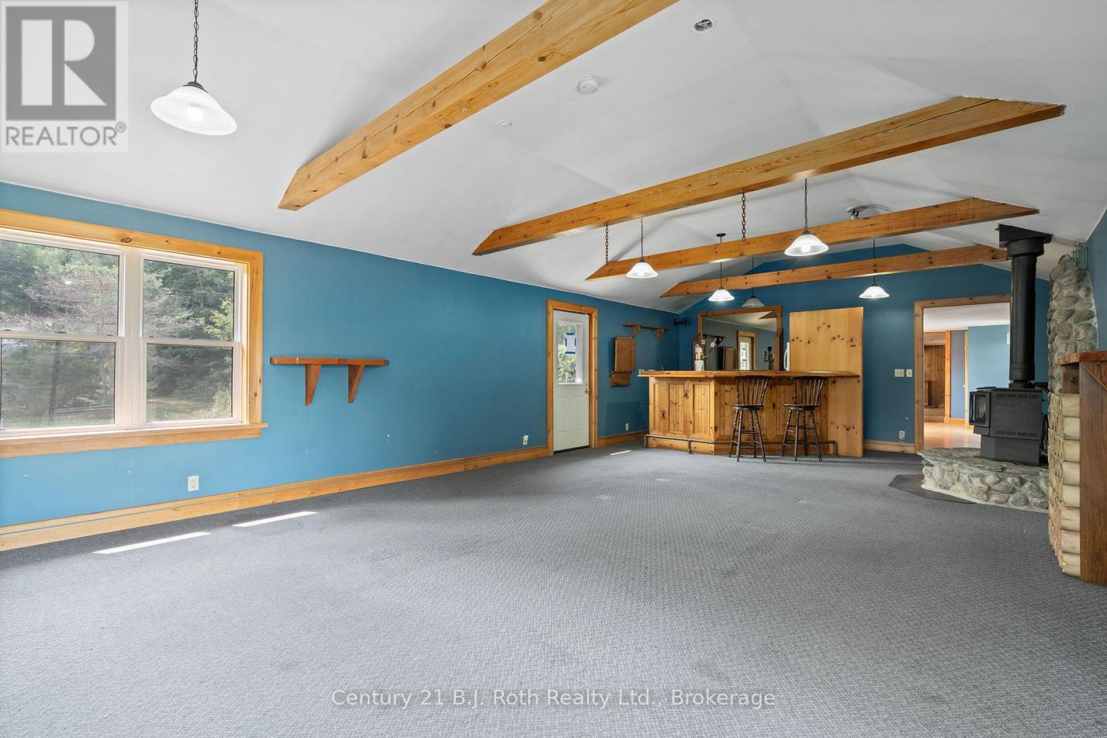 2377 Fraserburg Road, Lake Of Bays, Ontario  P1L 1X3 - Photo 22 - X12540190