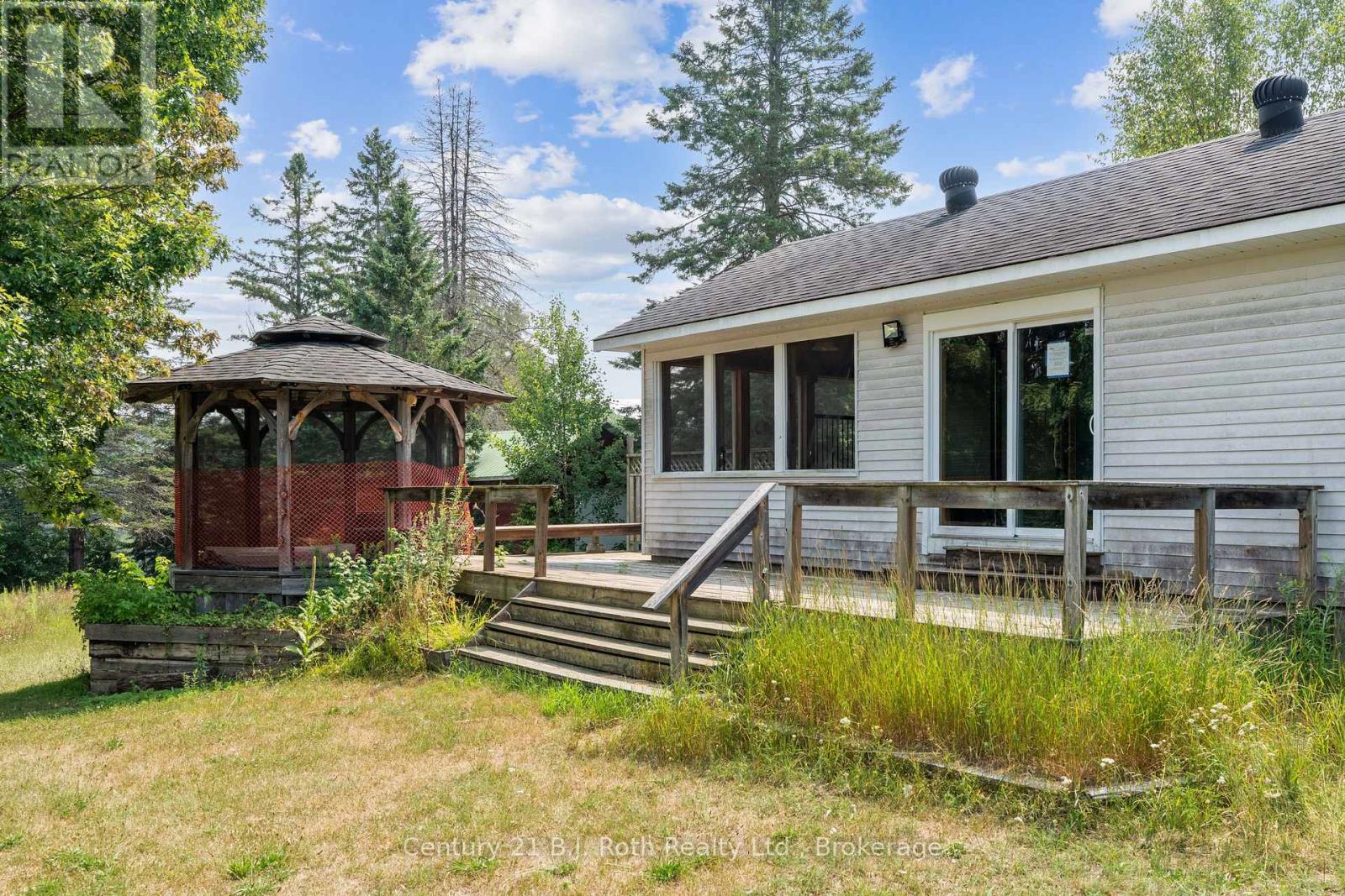 2377 Fraserburg Road, Lake Of Bays, Ontario  P1L 1X3 - Photo 39 - X12540190