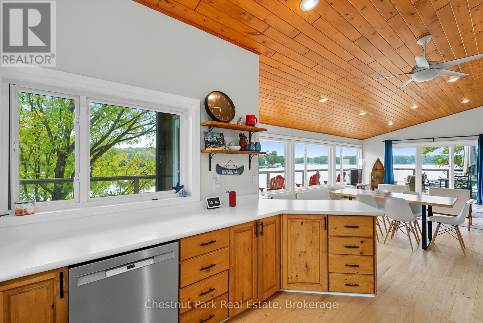 2856 Muskoka Rd 118w Road, Muskoka Lakes, Ontario  P0B 1J0 - Photo 25 - X12540606