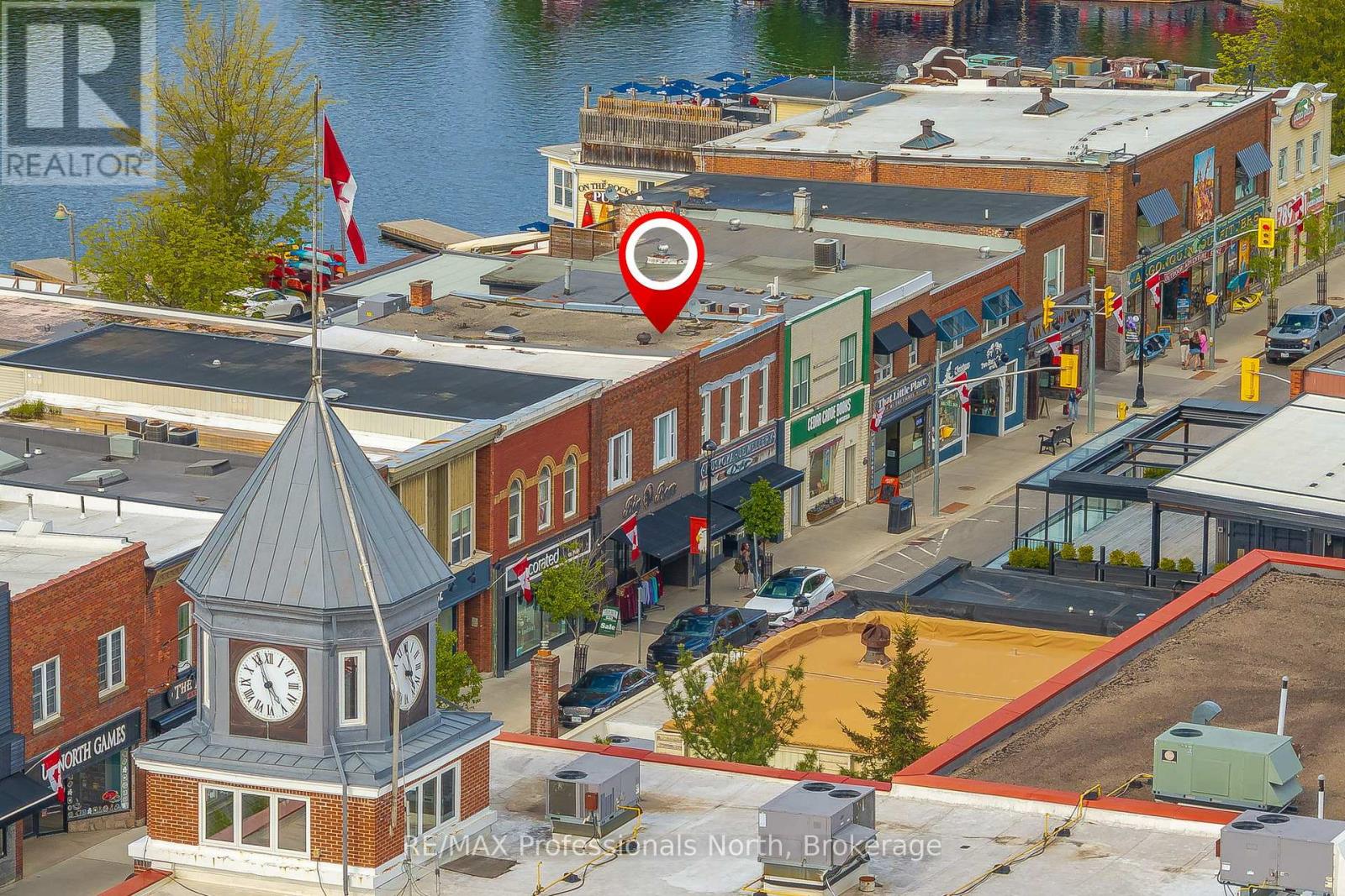 68 Main Street E, Huntsville, Ontario  P1H 2C7 - Photo 1 - X12541516