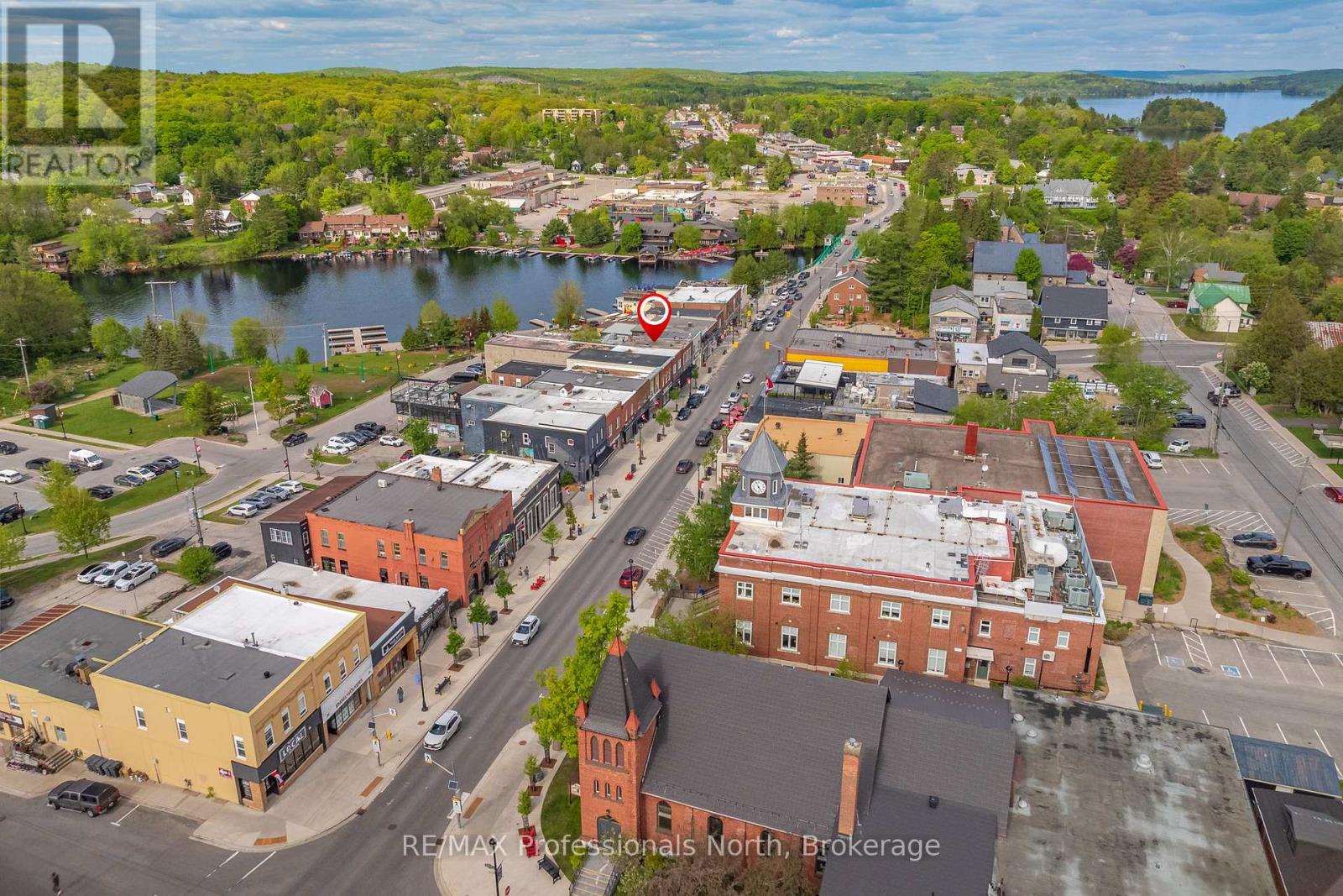 68 Main Street E, Huntsville, Ontario  P1H 2C7 - Photo 40 - X12541516