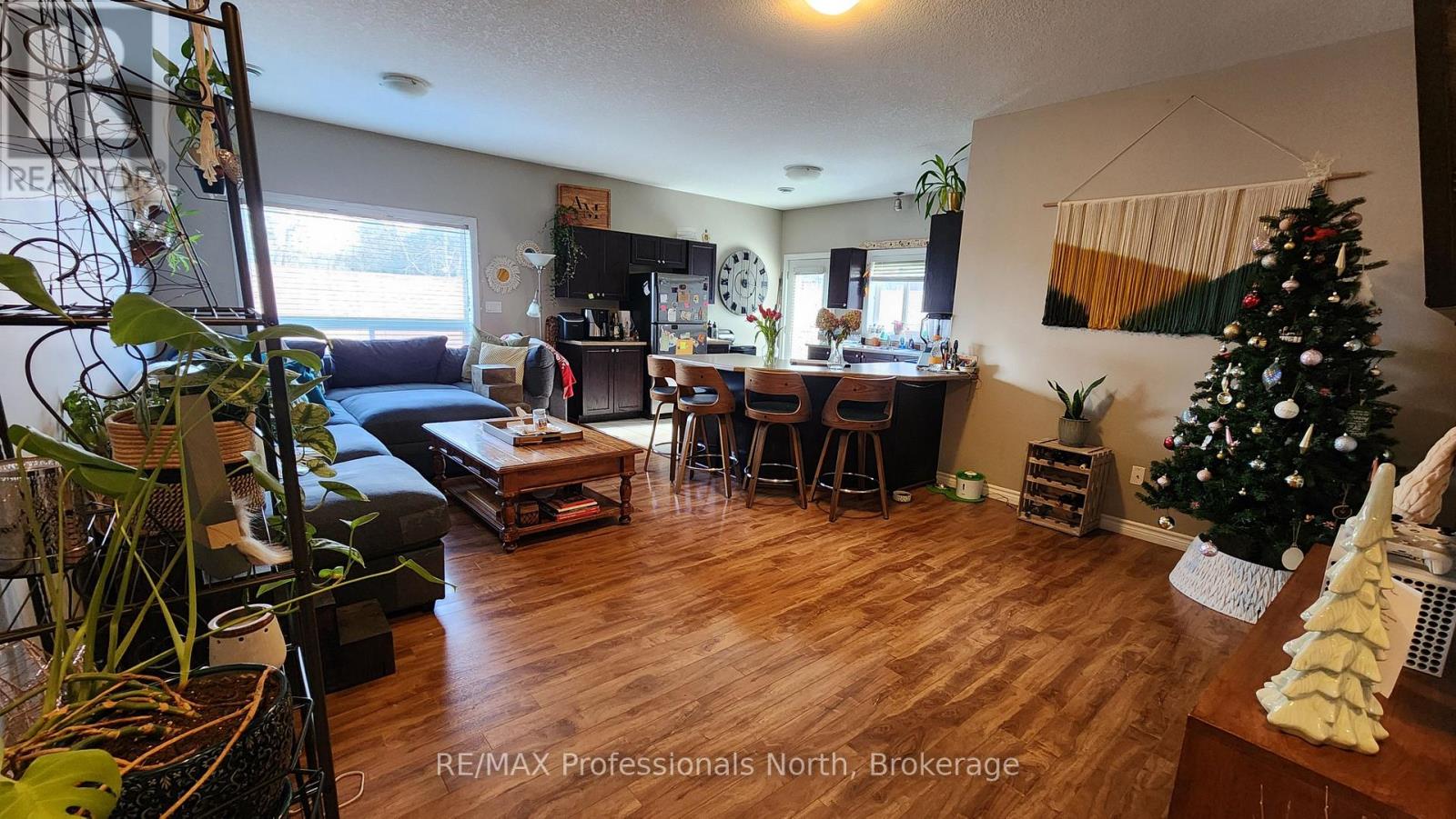 19 Duncan Street E, Huntsville, Ontario  P1H 1P6 - Photo 12 - X12542208