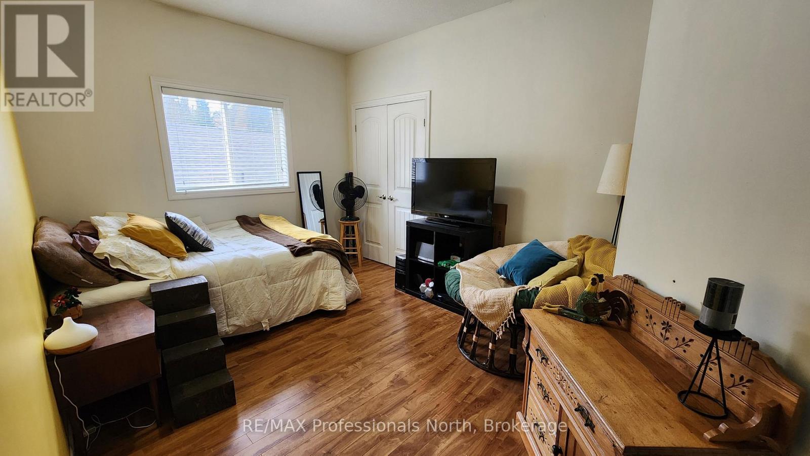 19 Duncan Street E, Huntsville, Ontario  P1H 1P6 - Photo 19 - X12542208