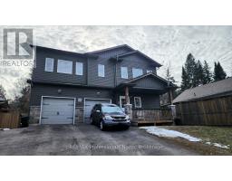 19 DUNCAN STREET E, Huntsville, Ontario