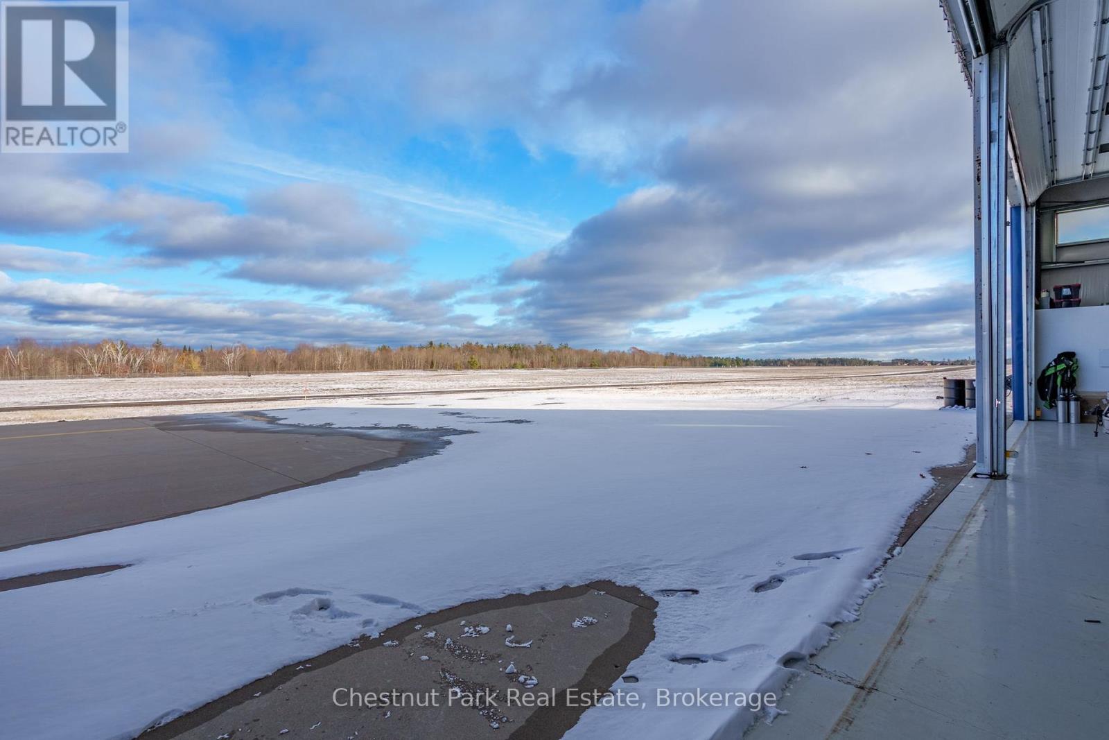 1255 Gravenhurst Parkway, Gravenhurst, Ontario  P1P 1R1 - Photo 12 - X12543376