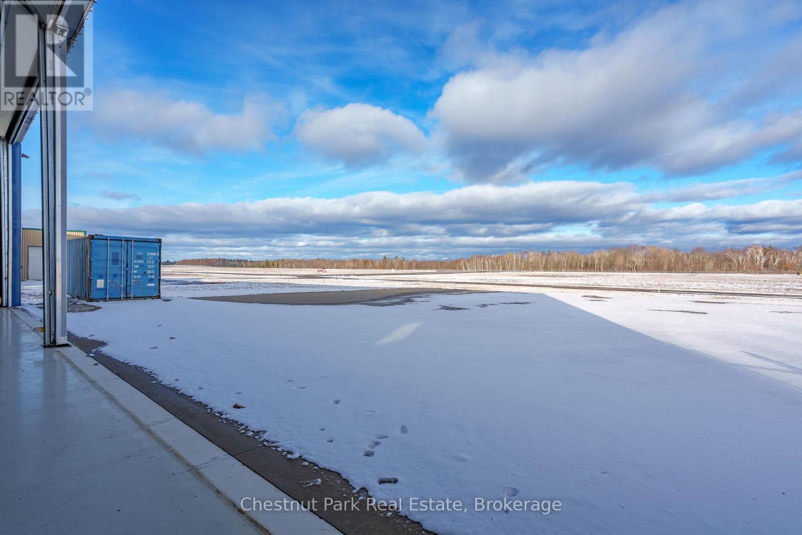 1255 Gravenhurst Parkway, Gravenhurst, Ontario  P1P 1R1 - Photo 13 - X12543376