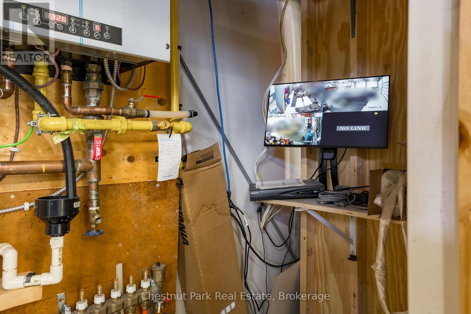 1255 Gravenhurst Parkway, Gravenhurst, Ontario  P1P 1R1 - Photo 31 - X12543376